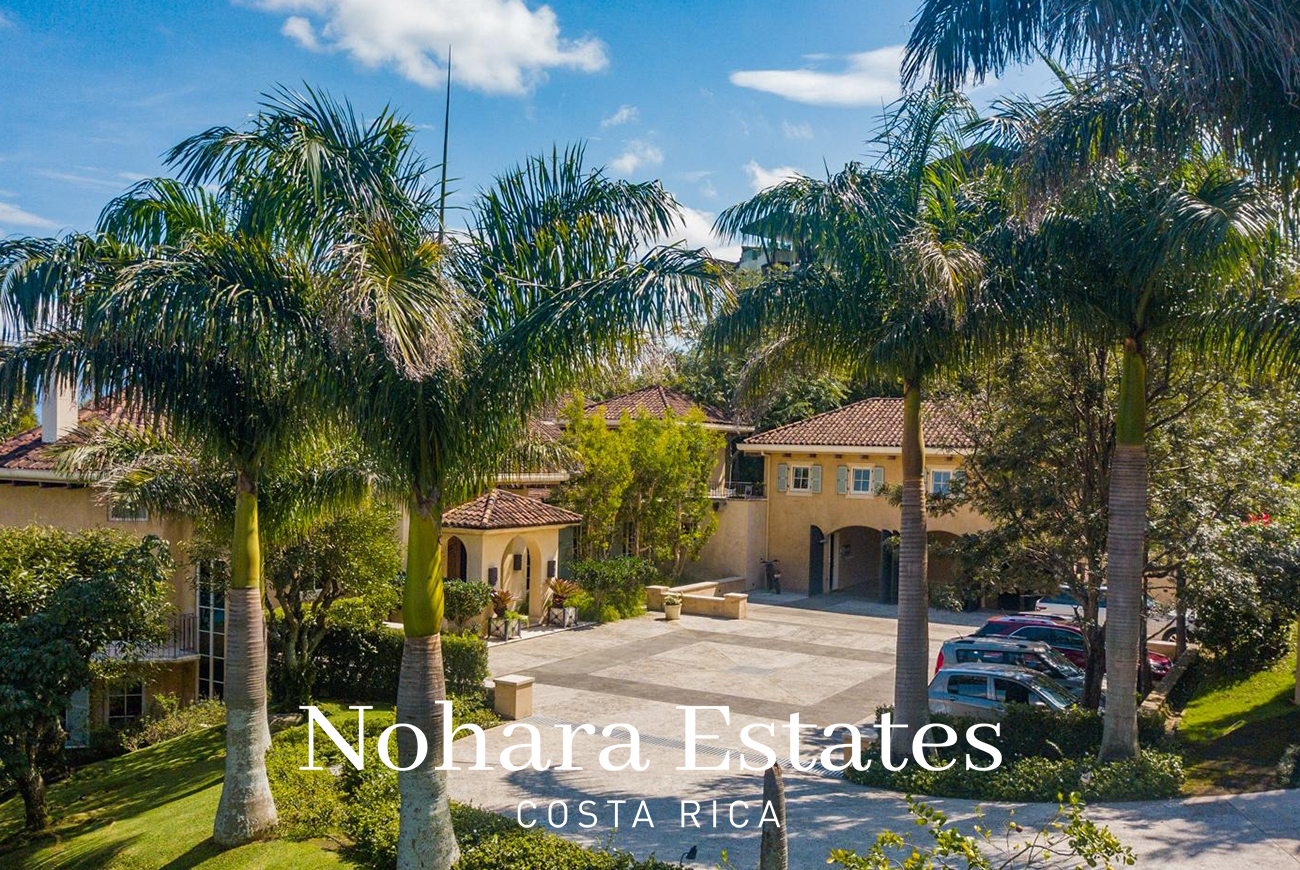 La Cigale Luxury Home In Santa Ana Branded 2