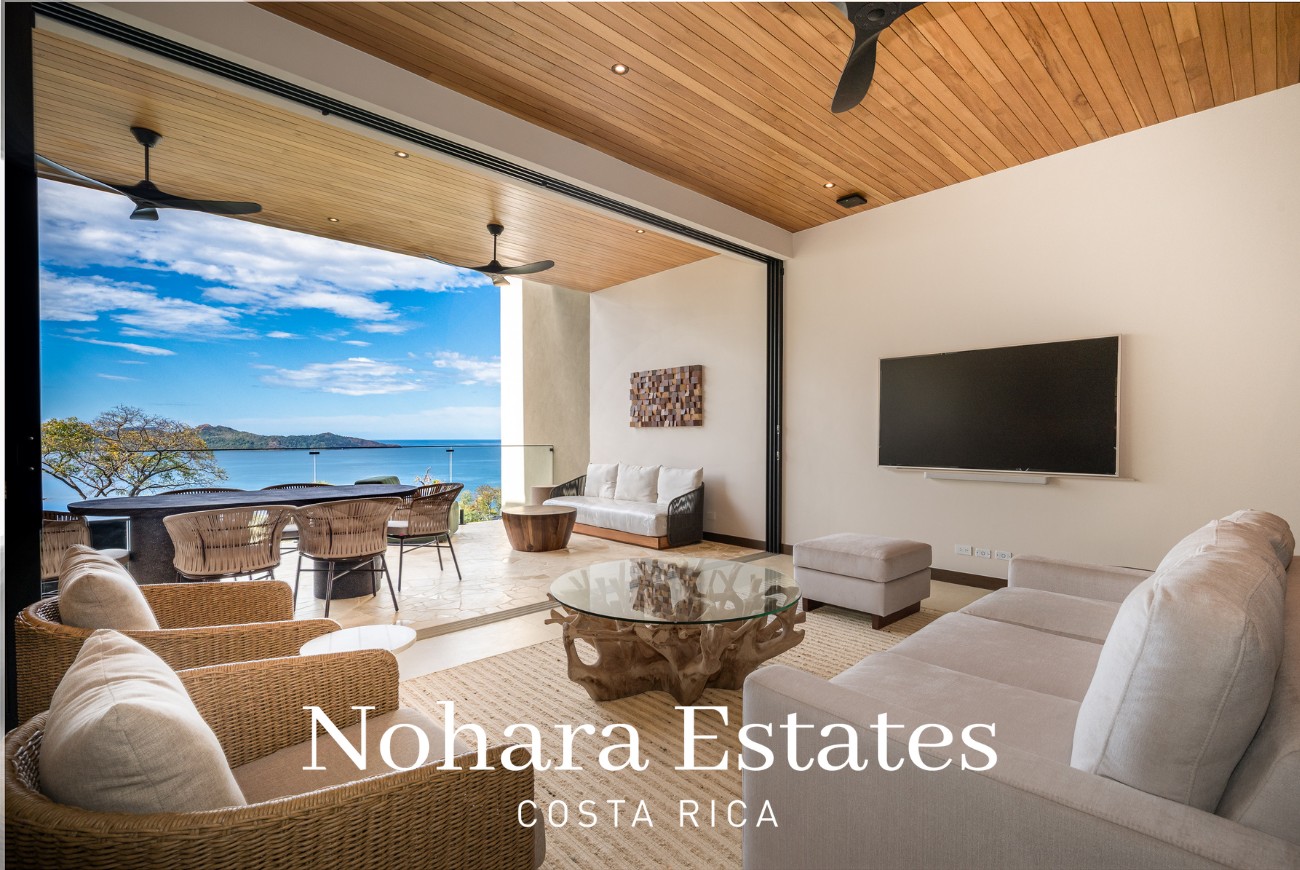 Valle Azul 1300x870 Branded 24